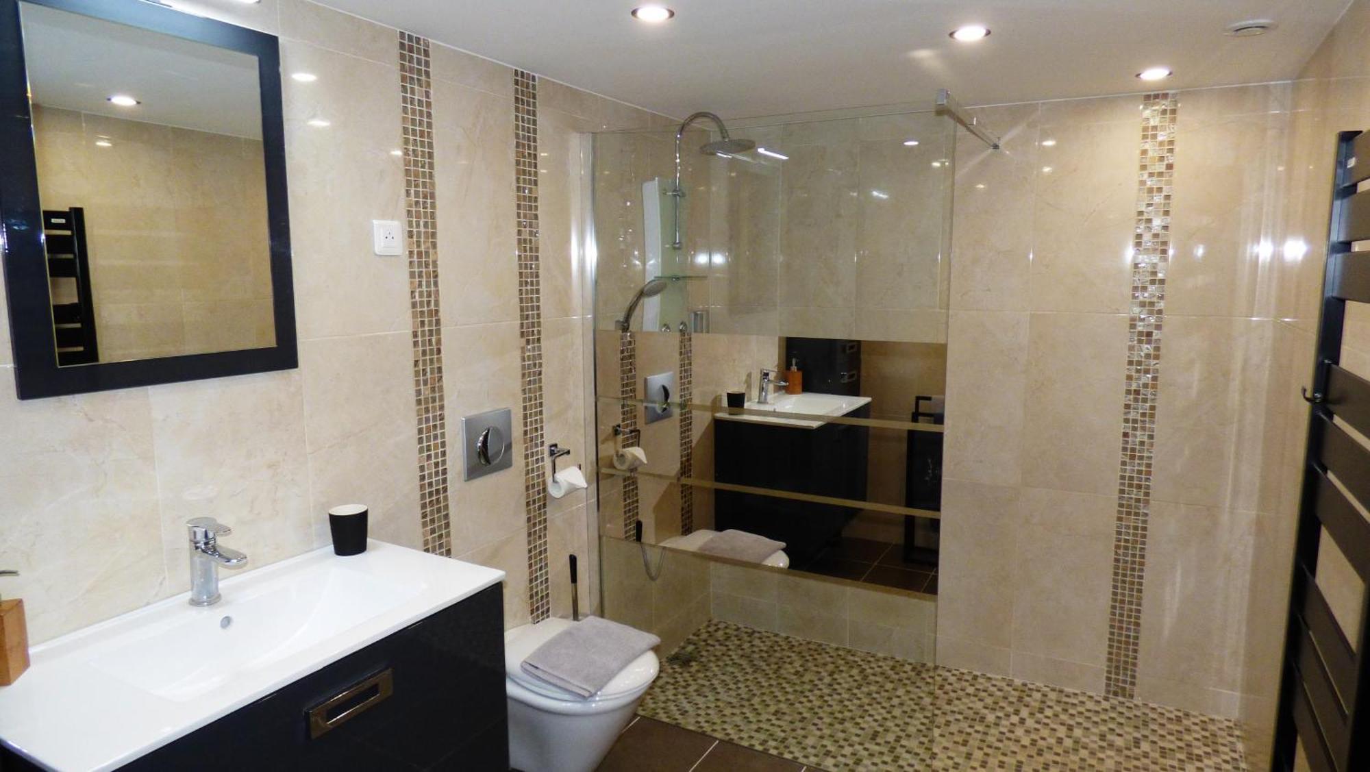 La Colline Aux Yeux Doubs Bed & Breakfast Baume-les-Dames Ngoại thất bức ảnh